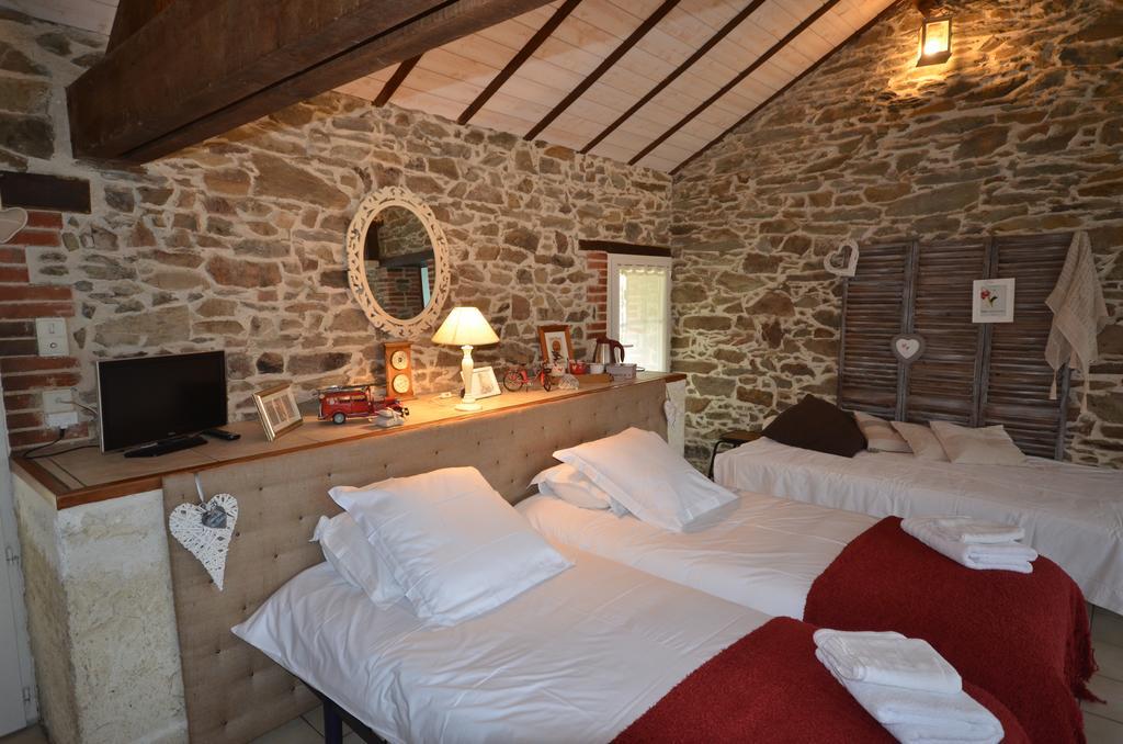 Bed and Breakfast L'Arbre d'Alaïs à Saint-Fulgent Extérieur photo
